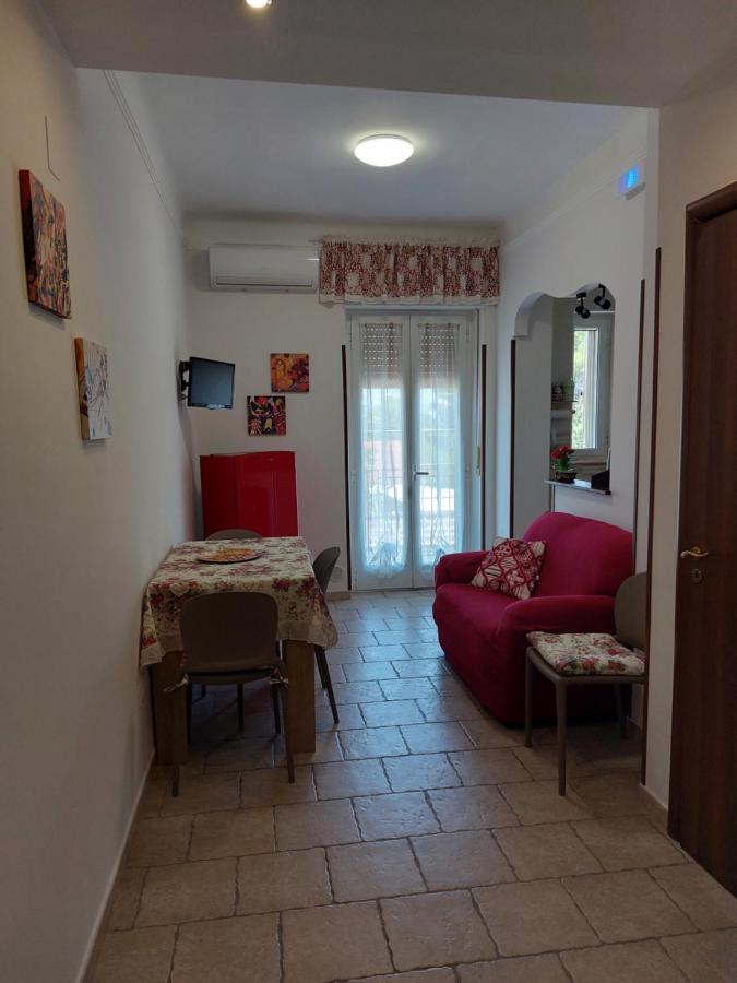 تارانتو Marina Apartments المظهر الخارجي الصورة